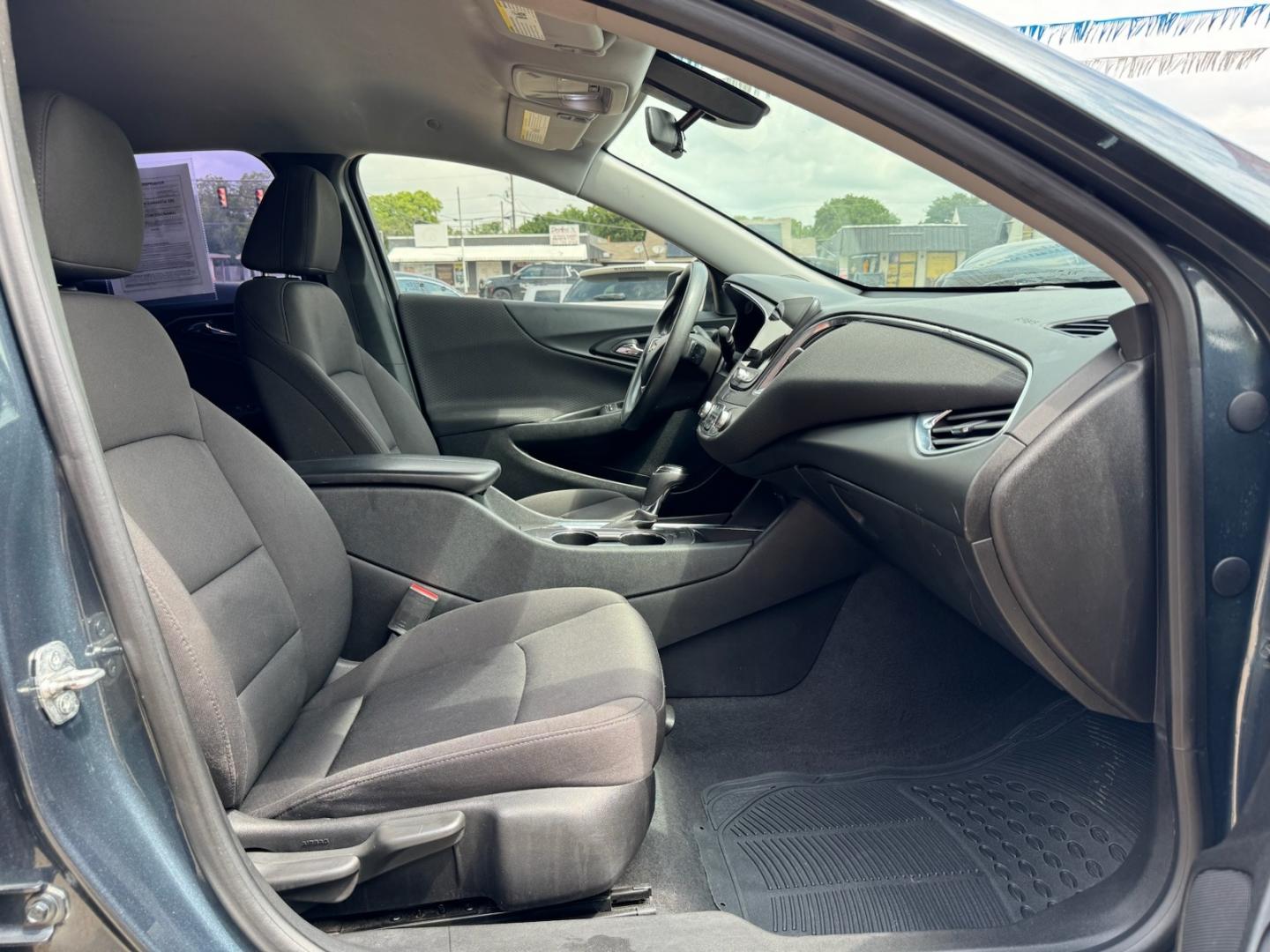 2019 GRAY CHEVROLET MALIBU LT (2FL) (1G1ZD5ST5KF) , located at 5900 E. Lancaster Ave., Fort Worth, TX, 76112, (817) 457-5456, 0.000000, 0.000000 - Photo#15